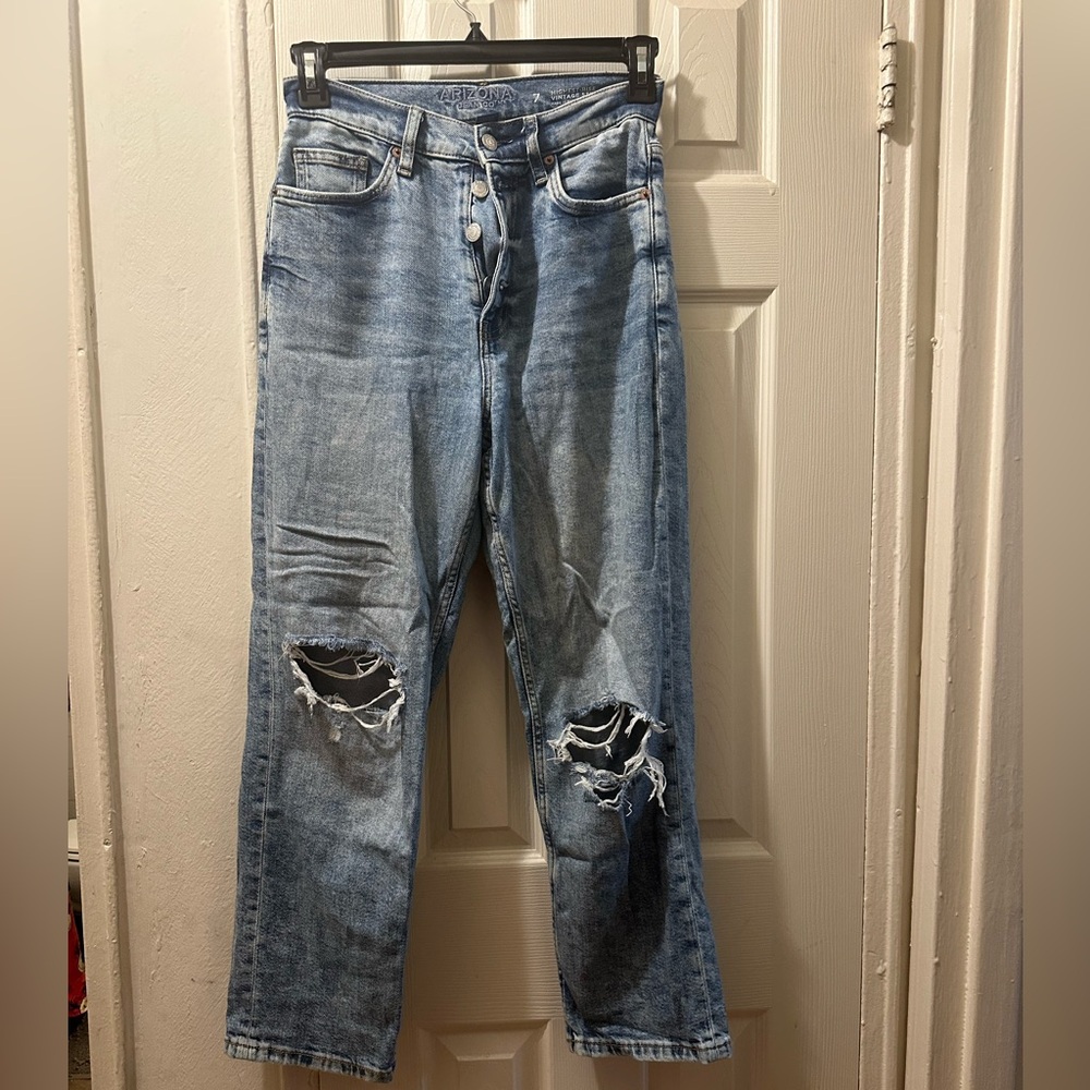 Blue Distressed Jeans
